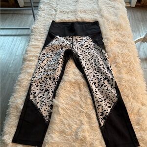 Athleta Black and White Speckled Leggings